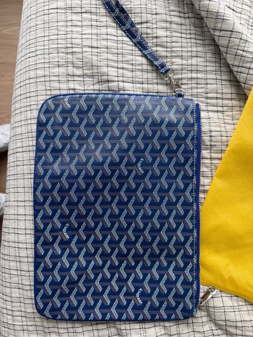 Goyard wristlet